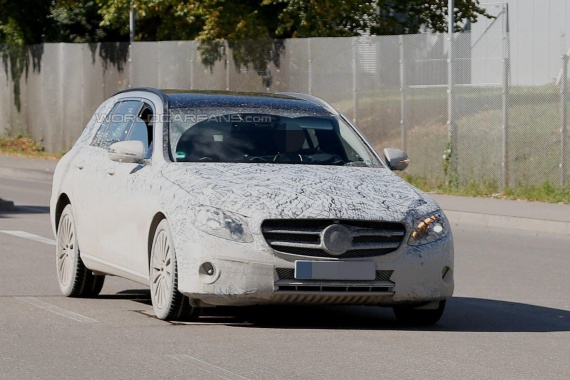 2017 E-Class Estate from Mercedes spied being tested