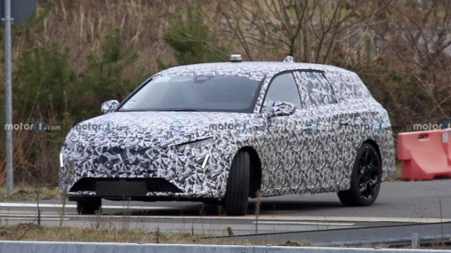 The spies spotted on tests the new Peugeot 308 SW