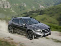 2015 Mercedes GLA Spotted pic #1031