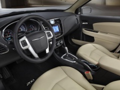 Four Stars for Safety from NHTSA to Chrysler 200 of 2014 pic #2847