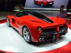 Ferrari to Offer a Powerful Track Version Next Year pic #3190