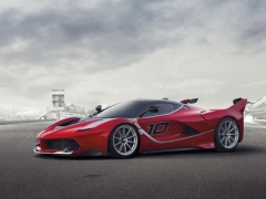 Ferrari FXX K Has Shown Itself for the First Time on Images pic #4006