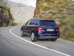 2016 GLE-Class from Mercedes will cost starting from $52,025 pic #4452