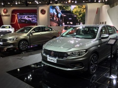 Dubai will see the Tipo from Fiat pic #4791