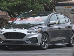 The new Ford Focus ST is being tested in the USA