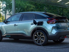 Citroen told about the latest C4 SUV