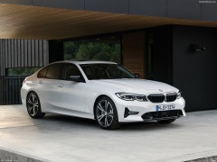 BMW 3-series G20 pic