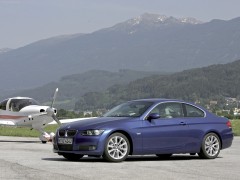 BMW 3-series E92 Coupe pic