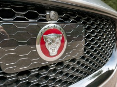 jaguar xe pic #165662