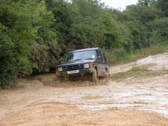 Land Rover Discovery I pic