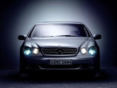 Mercedes-Benz CL pic