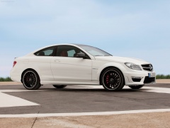 mercedes-benz c63 amg coupe pic #78719
