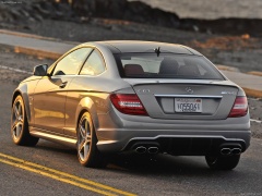 mercedes-benz c63 amg coupe pic #84563