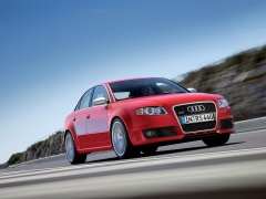 RS4 photo #50092