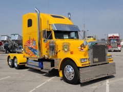 freightliner classic pic #61060