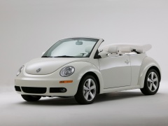 Volkswagen New Beetle Convertible Triple White pic