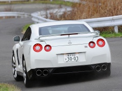 nissan gt-r pic #51961