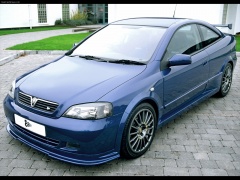 Vauxhall Astra Coupe pic