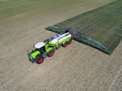 Claas Xerion Trac pic