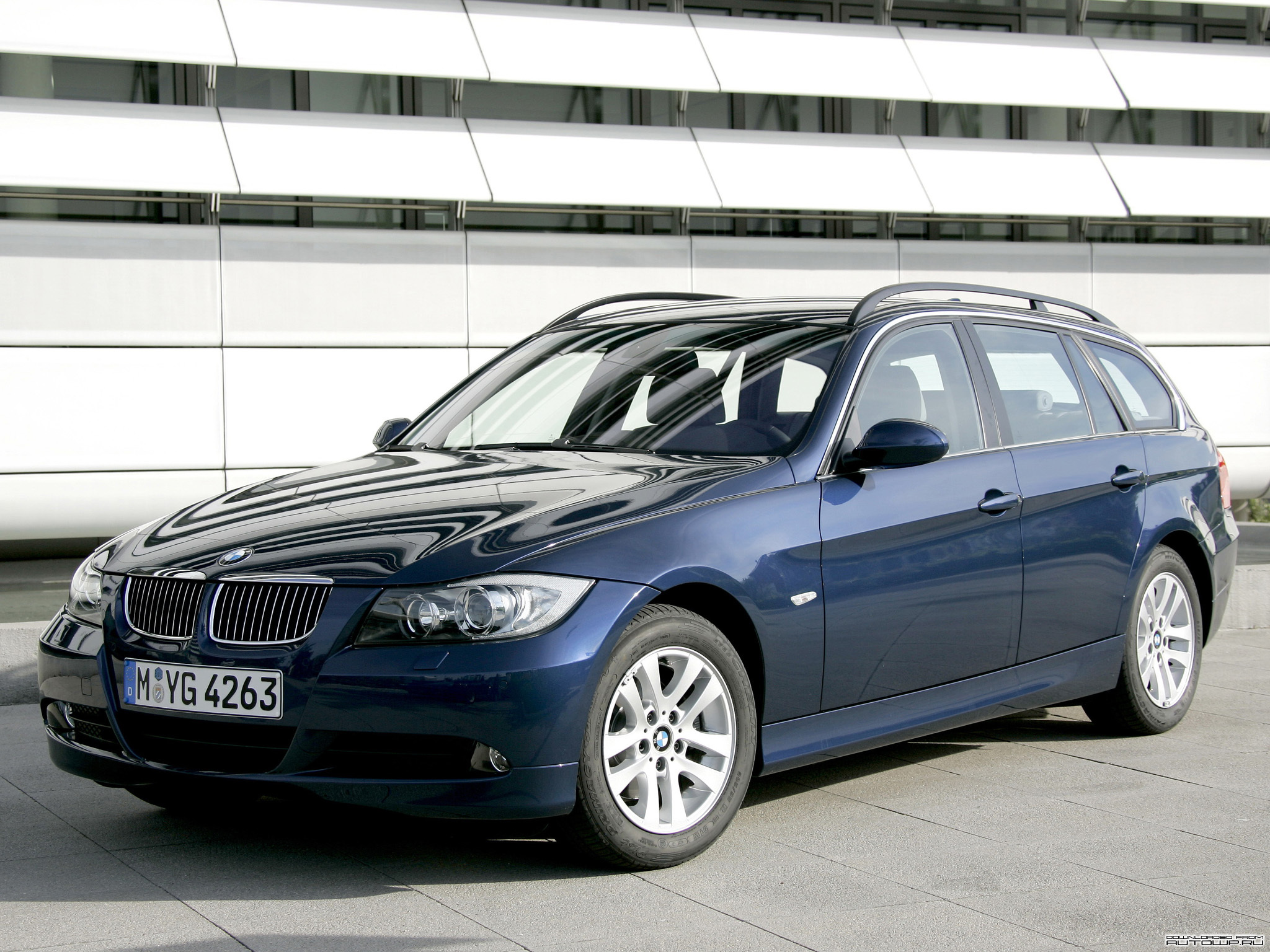 BMW 3series E91 Touring photos PhotoGallery with 61