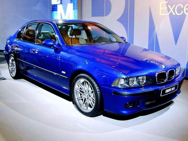You can vote for this BMW M5 E39 photo