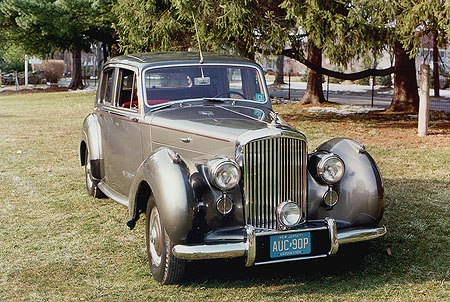 Bentley on Bentley R Type Saloon Picture   6217   Bentley Photo Gallery