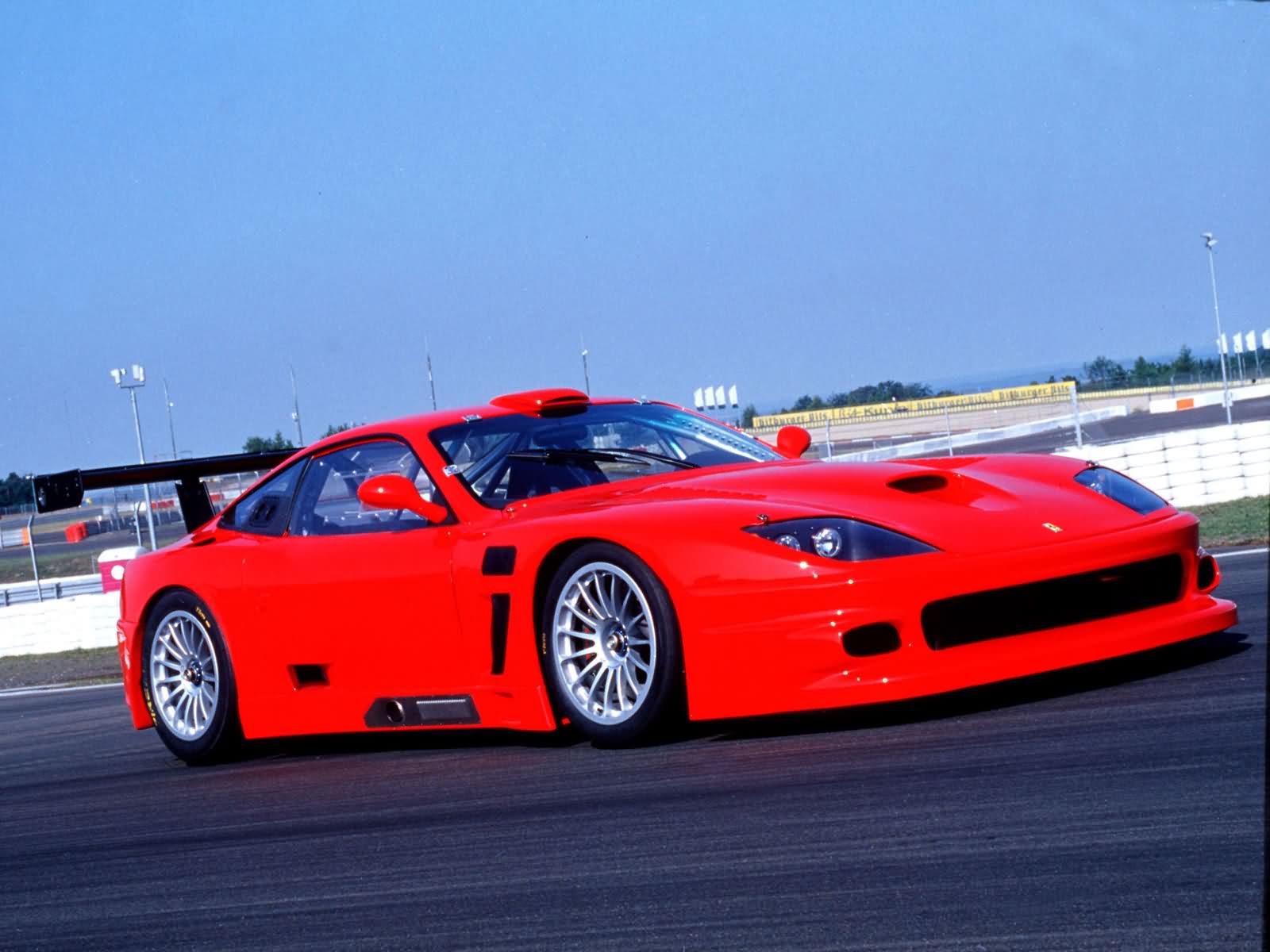 http://www.carsbase.com/photo/Ferrari-575_GTC_mp20_pic_9748.jpg