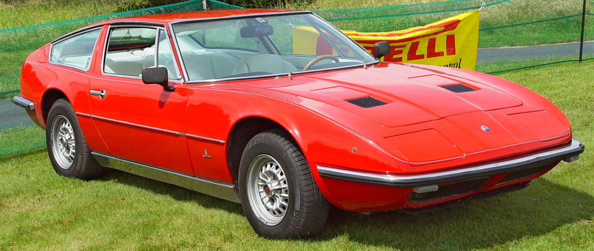 You can vote for this Maserati Ghibli photo