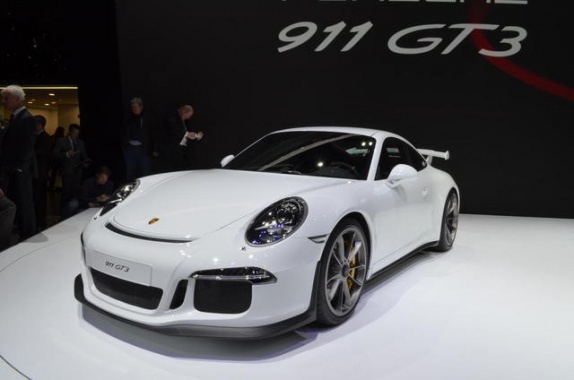 2015 Porsche 911 GT3 RS: No Option for Manual Transmission 