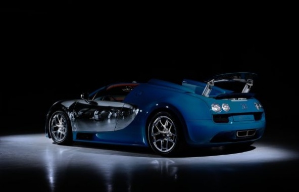 Bugatti Initiates Dynamic Drive Experience for North America