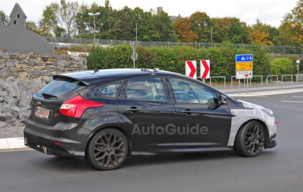 Ford's Focus RS Images Leaked while Training