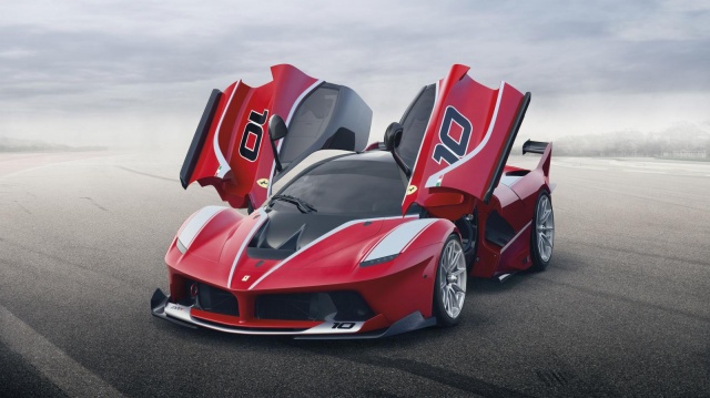 Ferrari FXX K Has Shown Itself for the First Time on Images