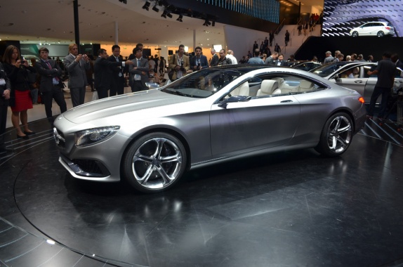 S65 AMG Coupe from Mercedes to be Presented in Geneva
