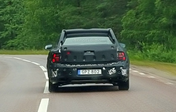 2017 S90 from Volvo was caught during its Testing