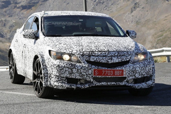 Paparazzi spied a Mule for the Next-Gen Civic Type R from Honda