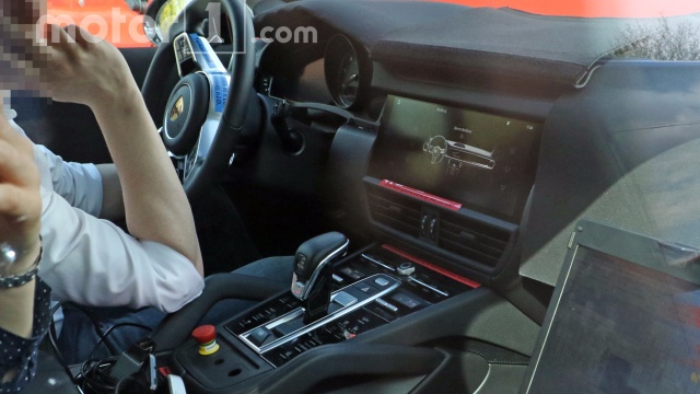 Was it the Dashboard of the 2018 Porsche Cayenne?