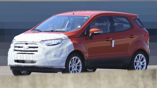 Paparazzi Caught Ford EcoSport Facelift in Europe Before Its 2017 Launch