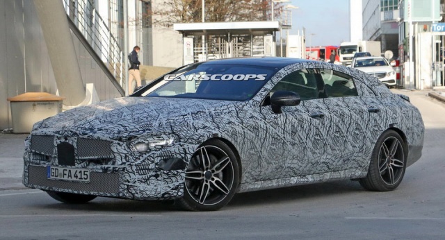 Next Year's Mercedes CLS Seen With Almost No Camouflage