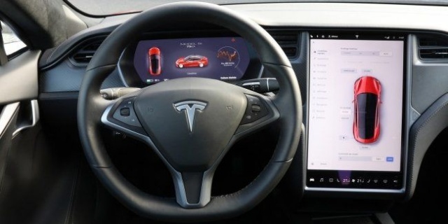 Tesla cars will scare away thieves with Bach music