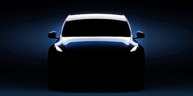 Tesla Model Y has appeared on a new teaser