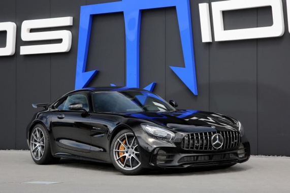 Mercedes-AMG GT R provides with an 880-horsepower installation