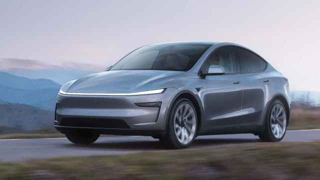 Tesla Reduces Model Y Price by $11,000 Following Trim Discontinuation