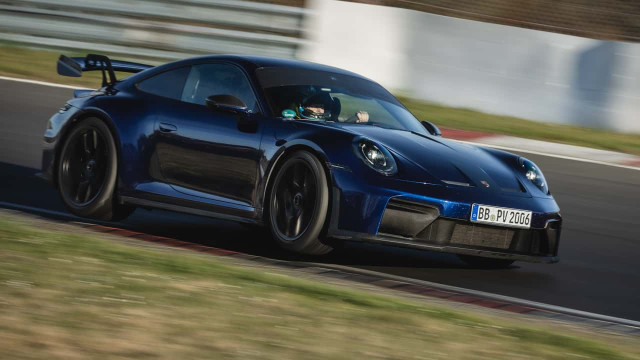Porsche 911 GT3 (2025) Sets New Manual Lap Record at Nürburgring