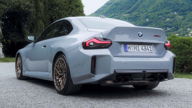 Первый обзор новой BMW M2 CS 2026