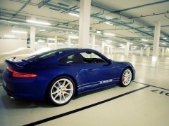 Custom Porsche 911 Marks 5 Million Facebook Followers pic #1162