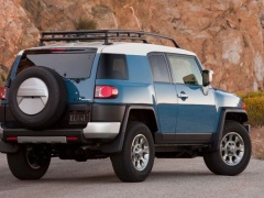 Toyota FJ Cruiser Removed After 2014 Model Year pic #1287