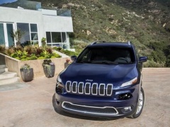 2014 Jeep Cherokee Manufacture Temporarily Stopped pic #1464