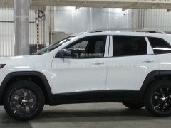 2014 Jeep Cherokee Arrival Delayed pic #1647