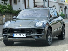 Porsche Macan Received Exclusive Sport Turismo Headlights pic #1664
