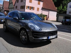 Porsche Macan Received Exclusive Sport Turismo Headlights pic #1665